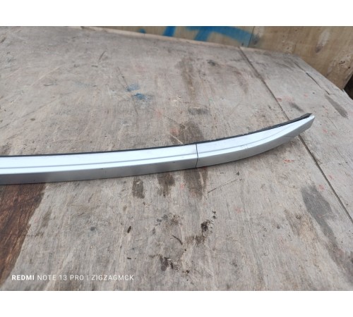 Рейлинг крыши левый