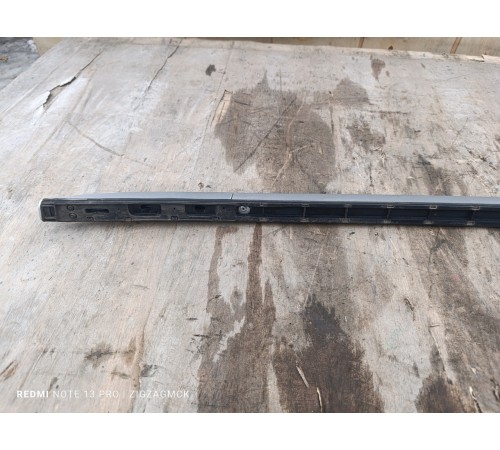 Рейлинг крыши левый