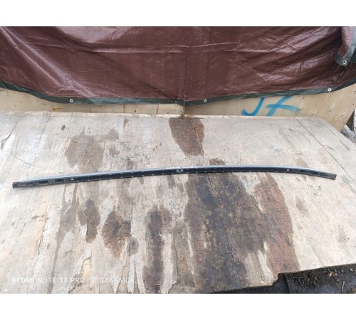 Рейлинг крыши левый