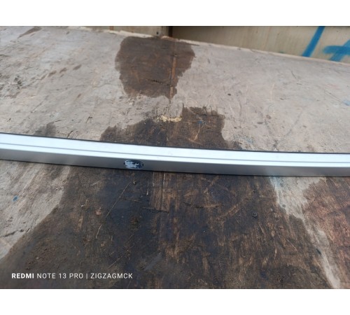 Рейлинг крыши левый