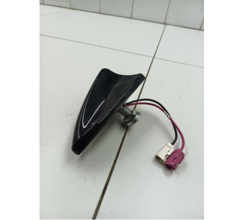 Антенна крыши плавник