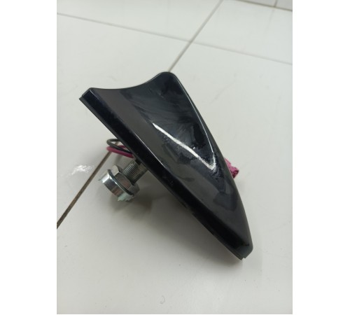 Антенна крыши плавник