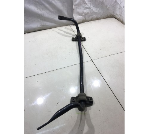 Стабилизатор передний