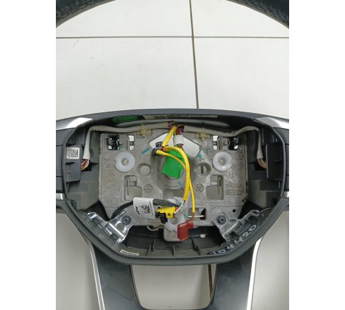 Рулевое колесо (руль)