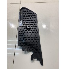 Накладка консоли (левая)