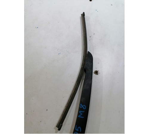 Поводок стеклоочистителя задний