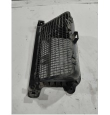 Решетка воздухозаборника передняя левая