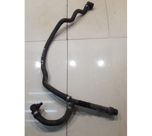 Патрубок системы охлаждения