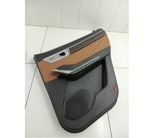 Обшивка двери задняя правая