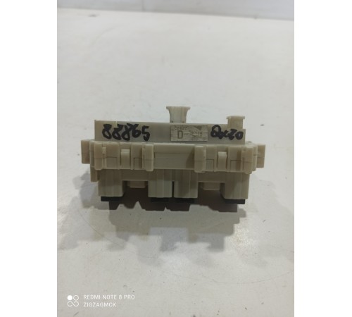 Блок предохранителей