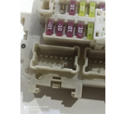 Блок предохранителей