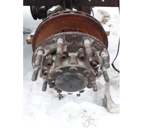 Ступица (задняя левая)