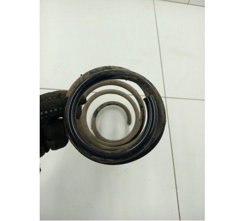 Пружина подвески передняя