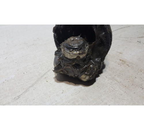 Полуось Передняя Левая