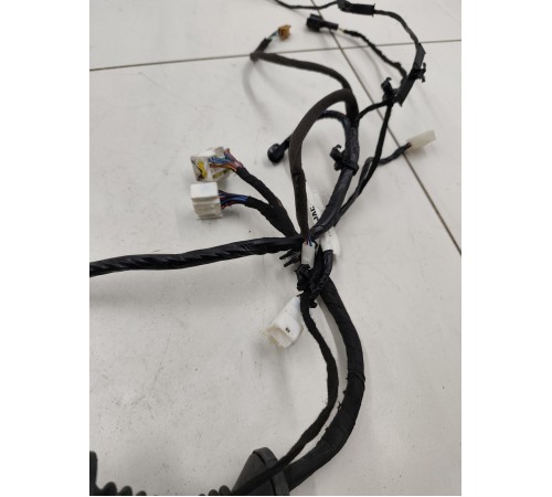 Электропроводка двери передняя правая