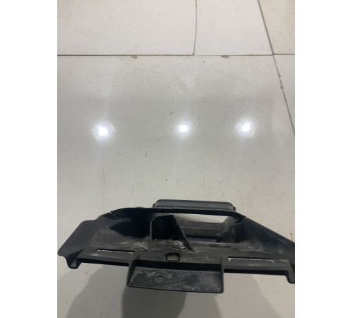 Воздуховод (задний правый)