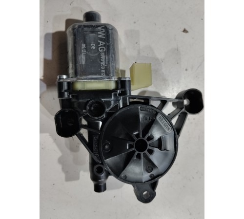 Моторчик стеклоподъемника (задний правый)