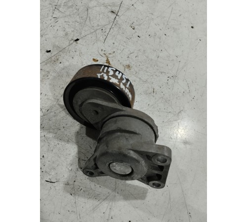 Ролик натяжителя ремня