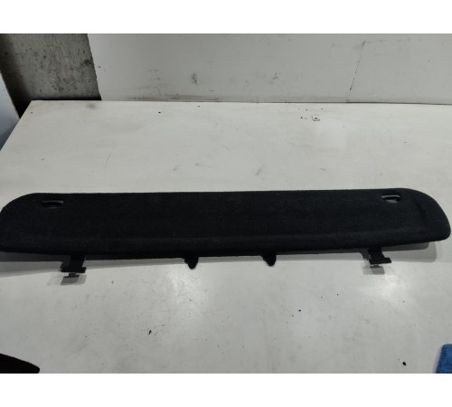 Обшивка крышки багажника