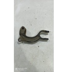 Рычаг(вилка) амортизатора передний правый