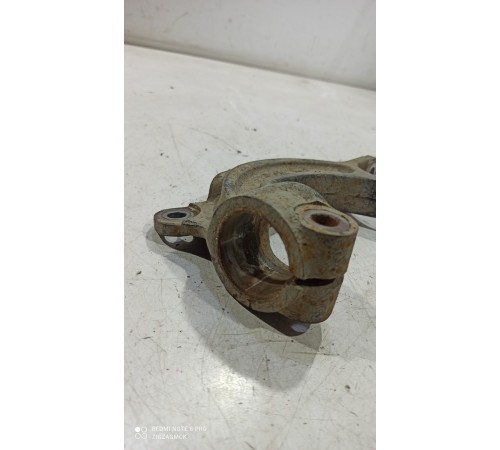 Рычаг(вилка) амортизатора передний правый