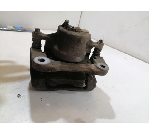 Суппорт передний правый