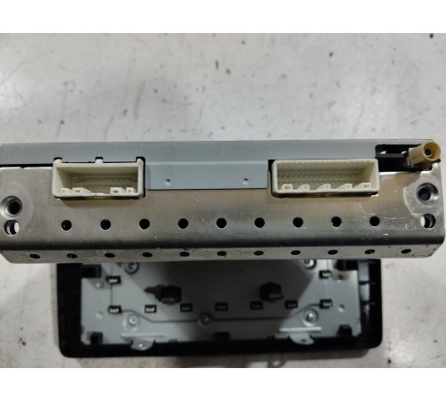 Магнитола (мультимедийный центр)