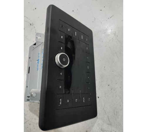 Магнитола (мультимедийный центр)