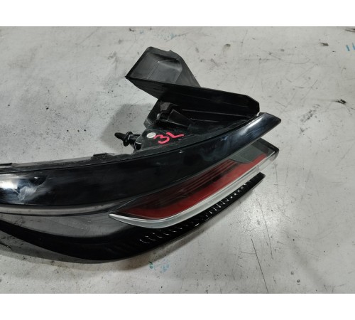 Фонарь задний левый наружный