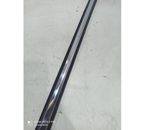 Уплотнитель стекла (задний левый наружный)