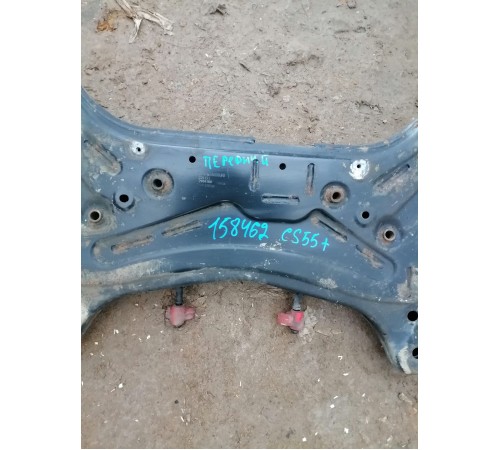 Балка подвески передняя (подрамник)