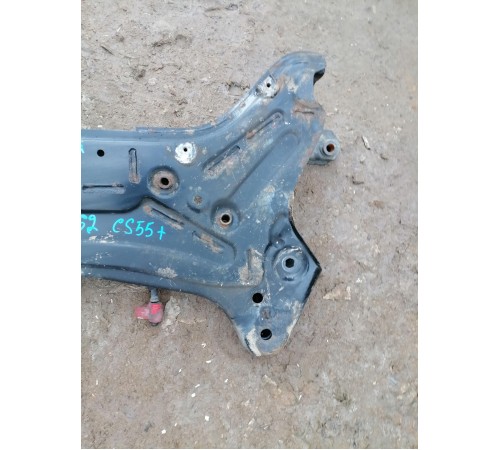 Балка подвески передняя (подрамник)