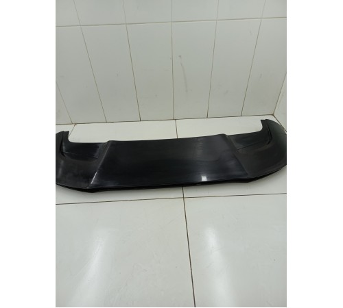 Спойлер крышки двери багажника