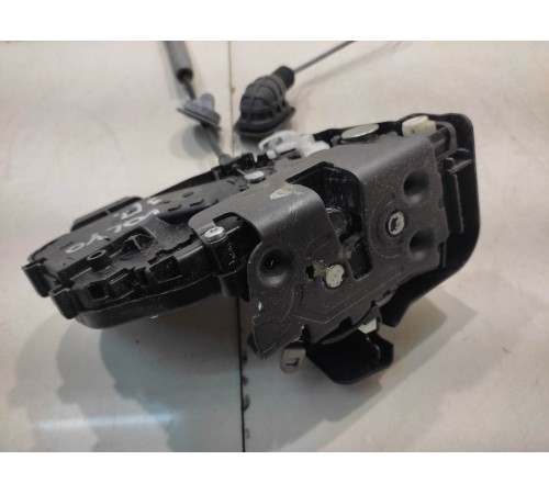 Замок двери (задний, правый)