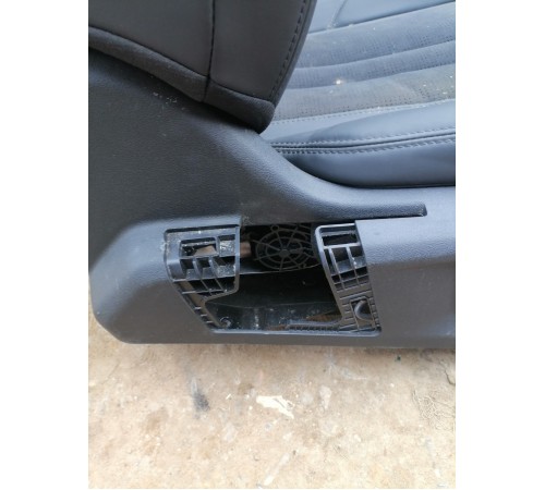 Сиденье переднее правое