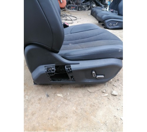 Сиденье переднее правое