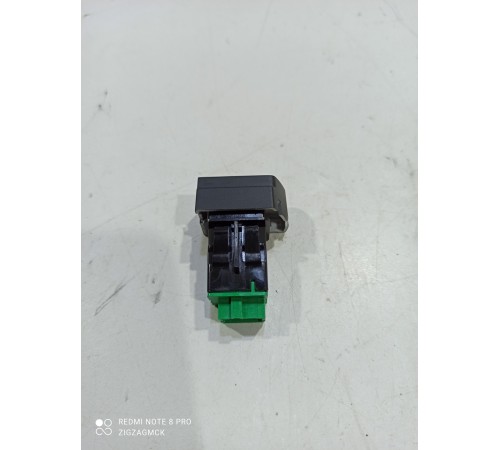 Кнопка блокировки дверей (центрального замка)