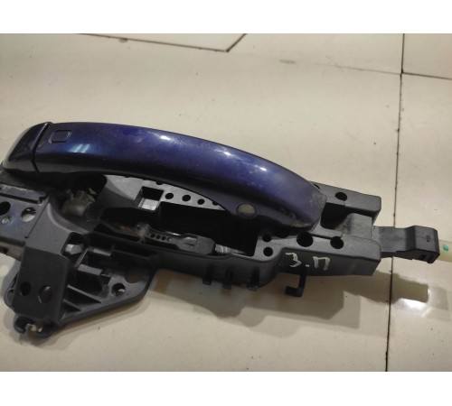 Ручка двери (задняя правая внешняя)