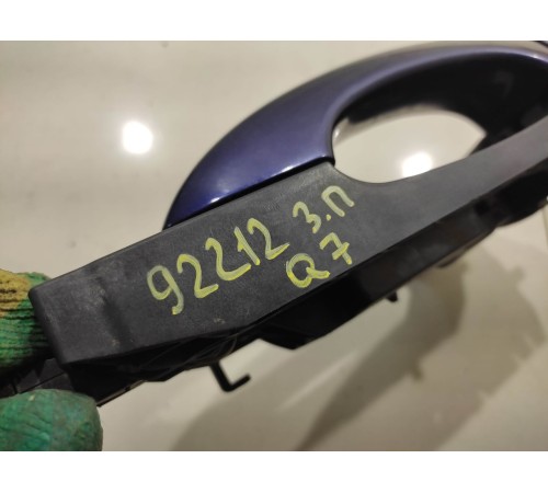 Ручка двери (задняя правая внешняя)