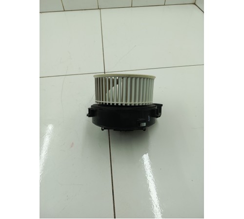 Моторчик отопителя печки