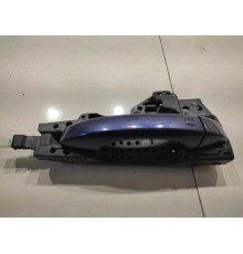 Ручка двери (задняя правая внешняя) Ручка двери (задняя правая внешняя)