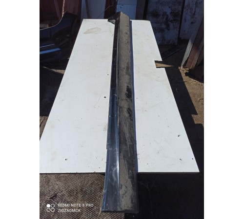 Накладка порога левая