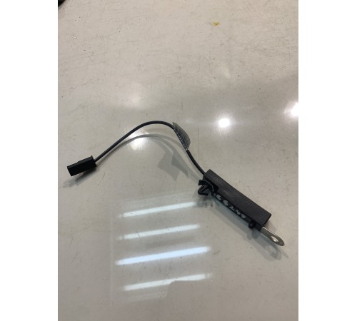 Антенна(задняя,правая)