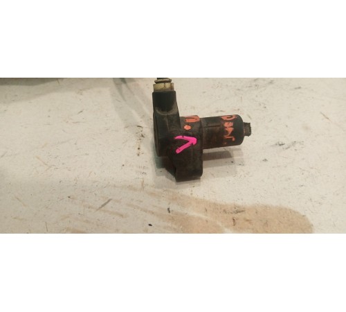 Датчик ABS передний левый