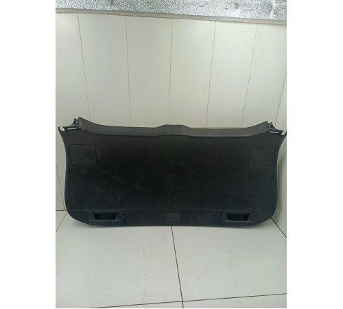 Обшивка багажника