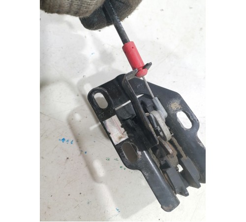 Замок распашной двери 