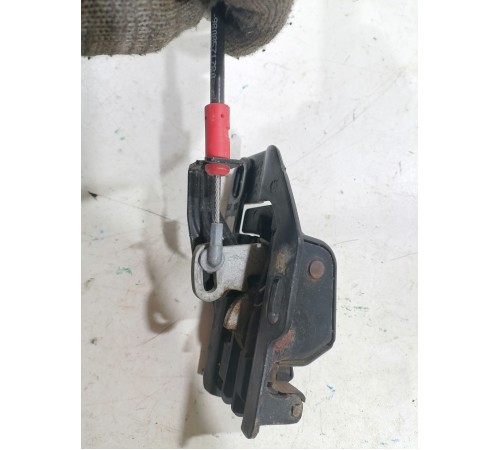 Замок распашной двери 