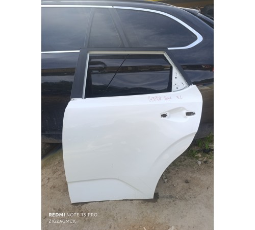 Дверь задняя левая