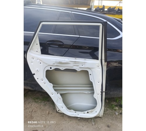 Дверь задняя левая