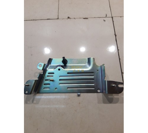 Кронштейн блока управления системой Glonass